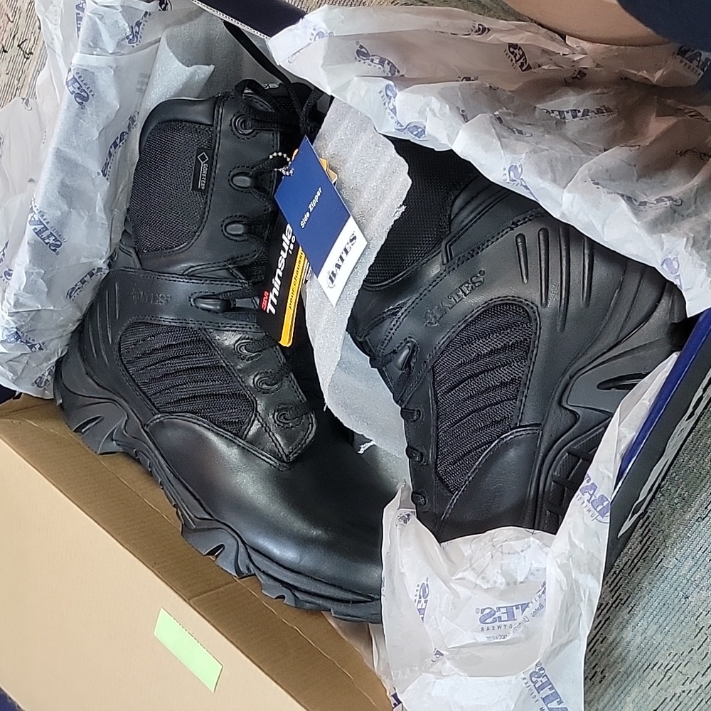Bates tactical boots